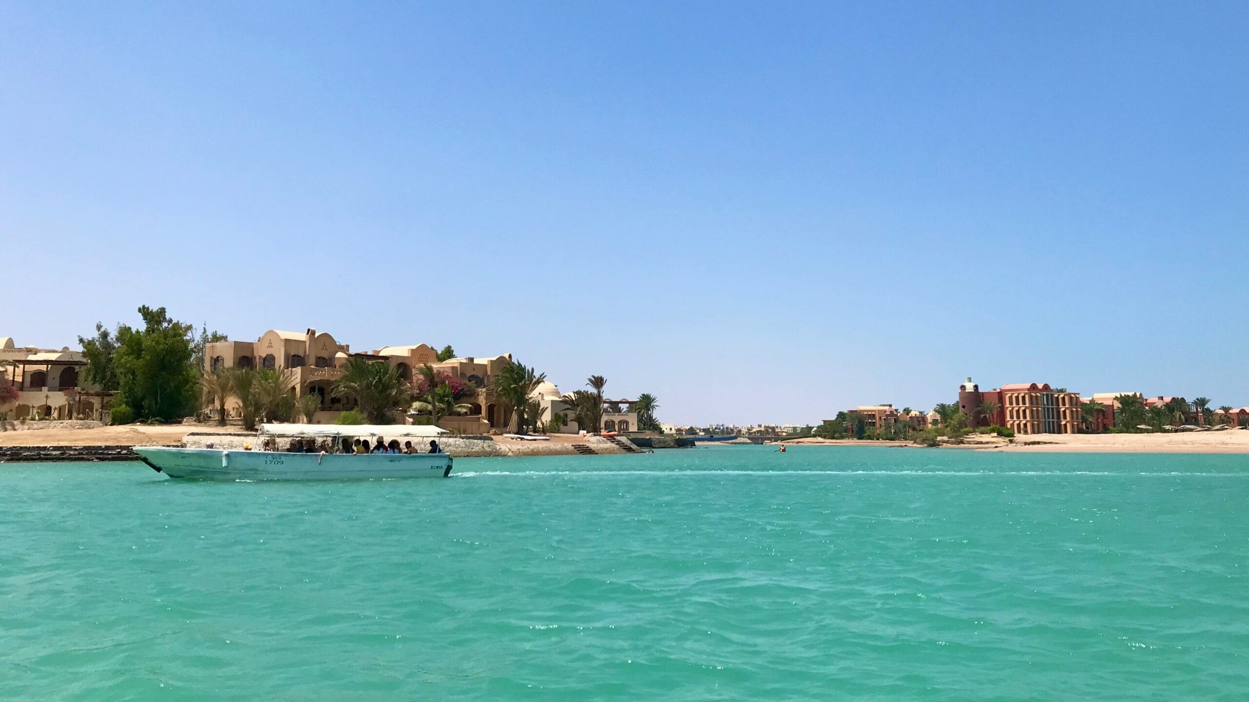 discover-real-egypt-all-El Gouna-trip